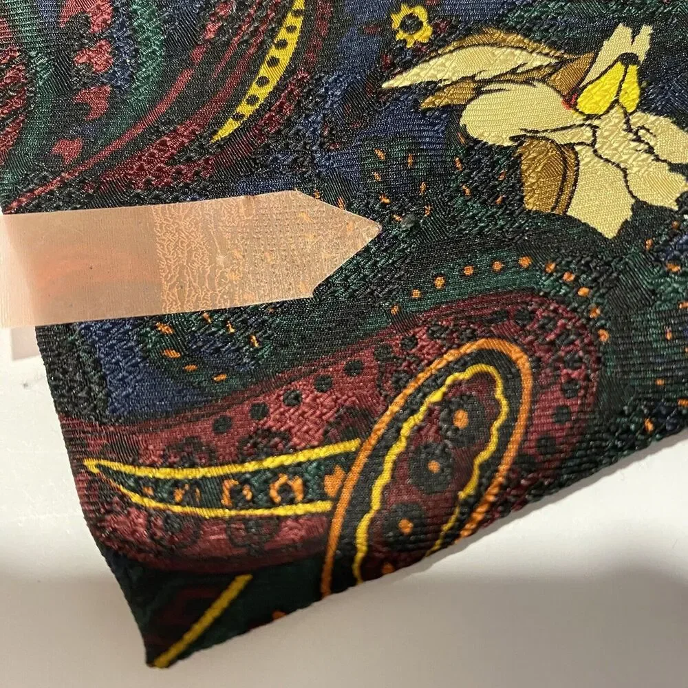 Vintage Looney Tunes Silk Tie Warner Bro Taz Daffy Bugz Sylvester‎ 90s Business